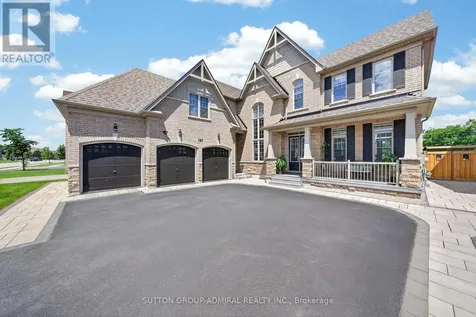 187 Trail Boulevard Springwater ON L9X 1A8