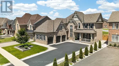 187 Trail Boulevard Springwater ON L9X 1A8