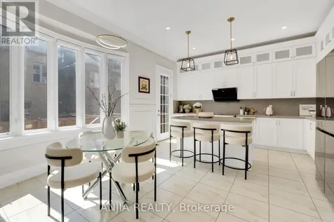 9 Mario Avenue Markham (cachet) ON L6C 0X8