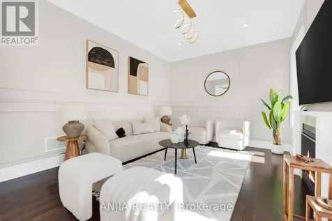 9 Mario Avenue Markham (cachet) ON L6C 0X8