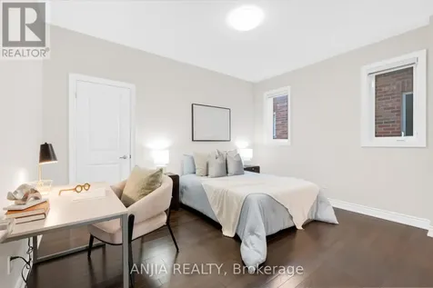9 Mario Avenue Markham (cachet) ON L6C 0X8