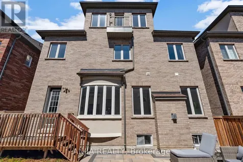 9 Mario Avenue Markham (cachet) ON L6C 0X8
