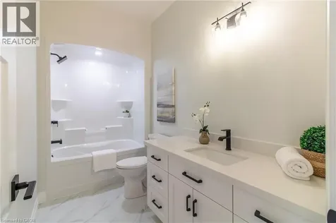 93 Duchess Drive Delhi ON N4B 0B3