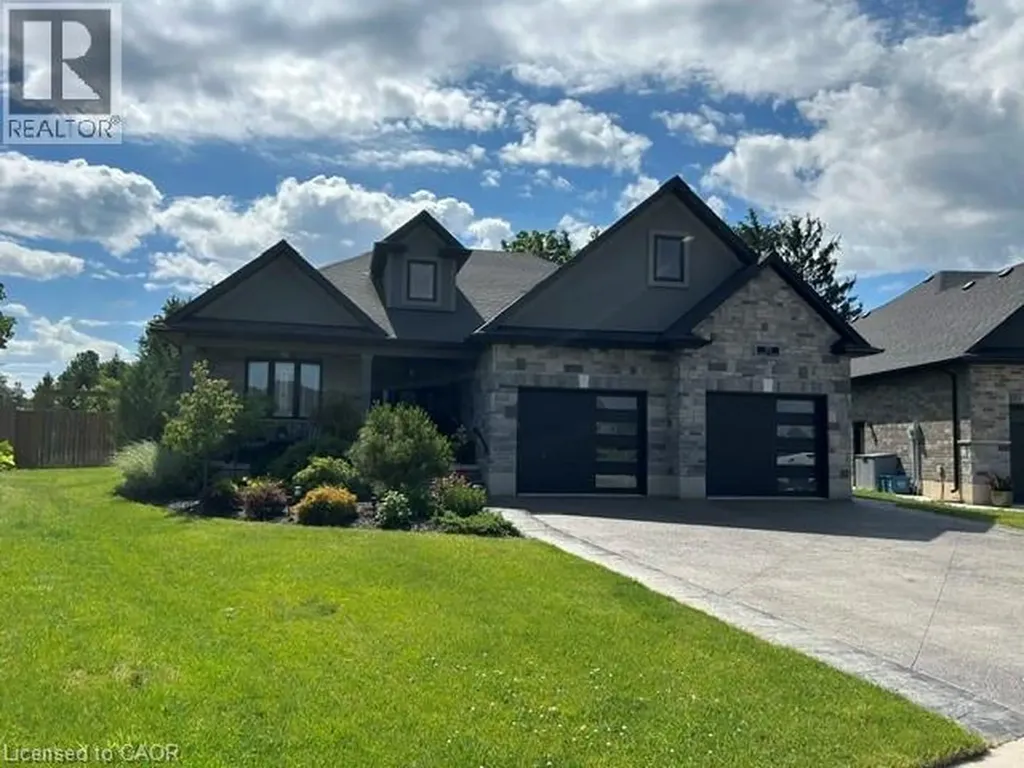 163 Gibbons Street Waterford ON N0E 1Y0