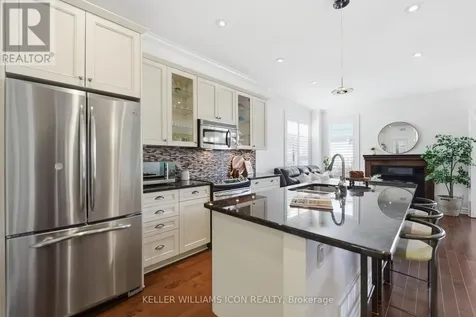 145 Abetti Ridge Ottawa ON K2J 0Y7