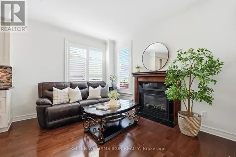 145 Abetti Ridge Ottawa ON K2J 0Y7