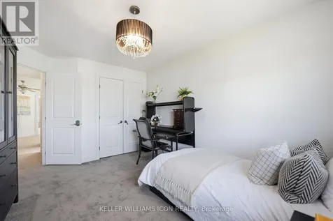 145 Abetti Ridge Ottawa ON K2J 0Y7