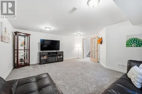 145 Abetti Ridge Ottawa ON K2J 0Y7