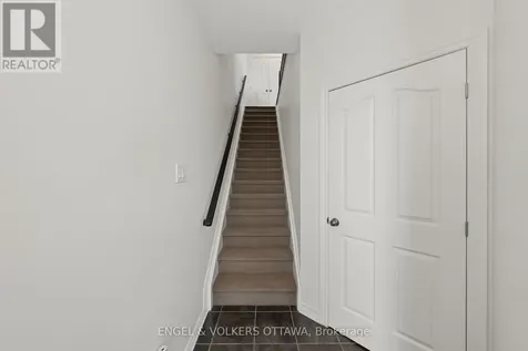 362 Royal Fern Way Ottawa ON K1V 2K6