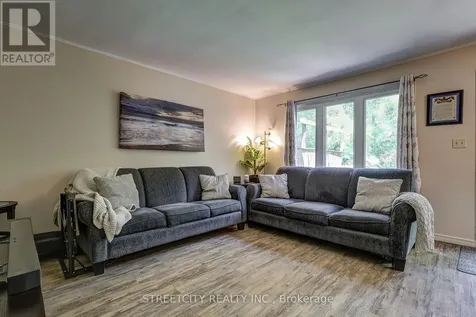 81 Parkside Drive St. Thomas ON N5R 3V1
