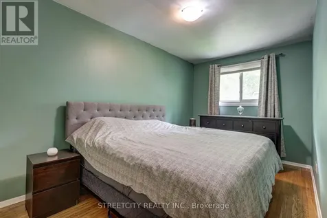 81 Parkside Drive St. Thomas ON N5R 3V1
