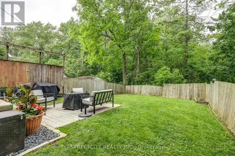 81 Parkside Drive St. Thomas ON N5R 3V1