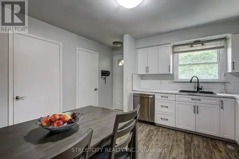 81 Parkside Drive St. Thomas ON N5R 3V1