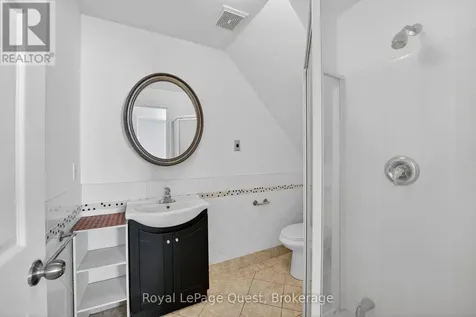 55 Elgin Street Orillia ON L3V 1S1