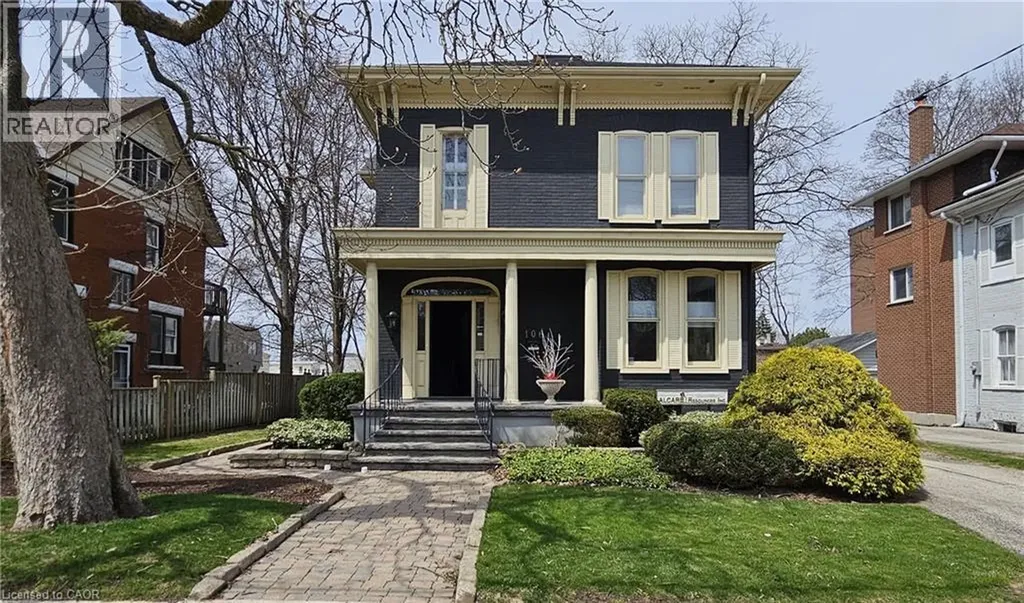 106 Young Street West Kitchener ON N2H 4Z4