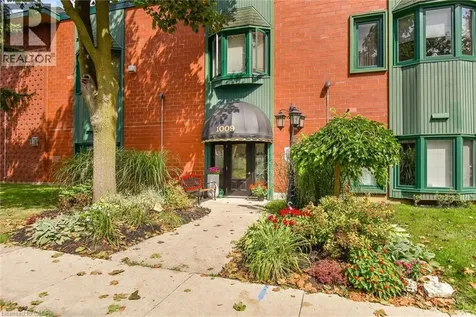 1009 Queenston Road Cambridge ON N3H 3K7