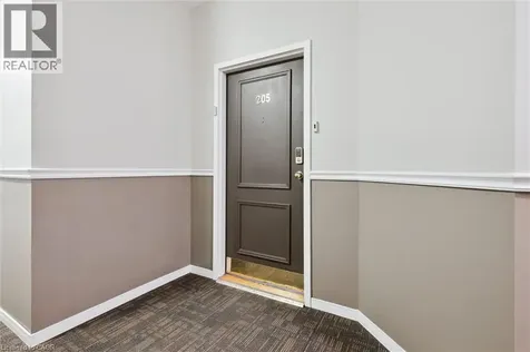 1009 Queenston Road Cambridge ON N3H 3K7