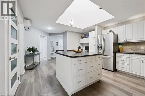 1009 Queenston Road Cambridge ON N3H 3K7
