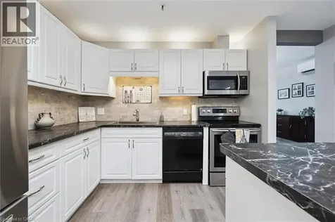 1009 Queenston Road Cambridge ON N3H 3K7