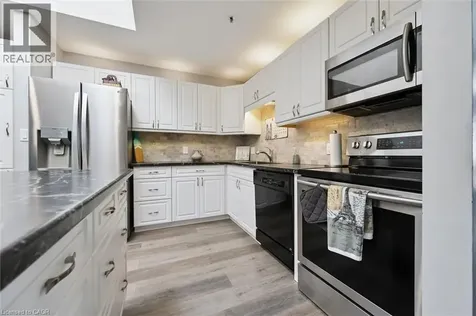 1009 Queenston Road Cambridge ON N3H 3K7