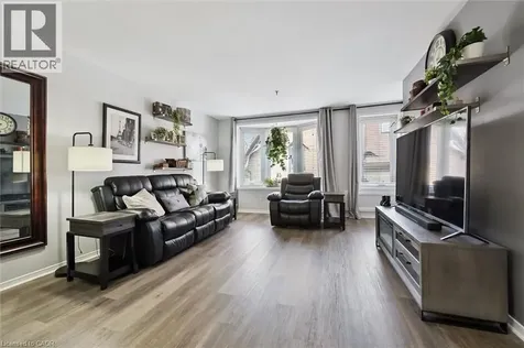 1009 Queenston Road Cambridge ON N3H 3K7