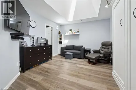1009 Queenston Road Cambridge ON N3H 3K7