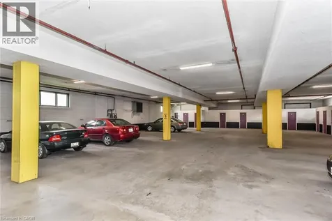 1009 Queenston Road Cambridge ON N3H 3K7