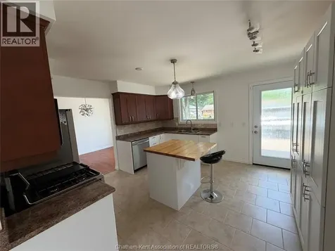 81 Lancefield Place Chatham ON N7L 2M2