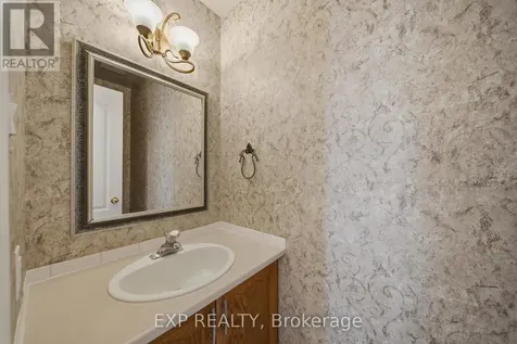 2023 Rolling Brook Drive Ottawa ON K1W 1C9