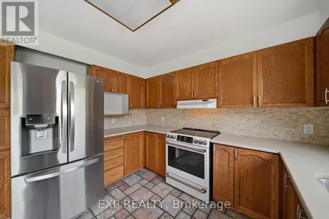 2023 Rolling Brook Drive Ottawa ON K1W 1C9