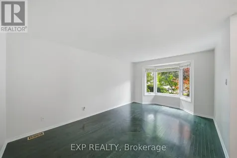2023 Rolling Brook Drive Ottawa ON K1W 1C9