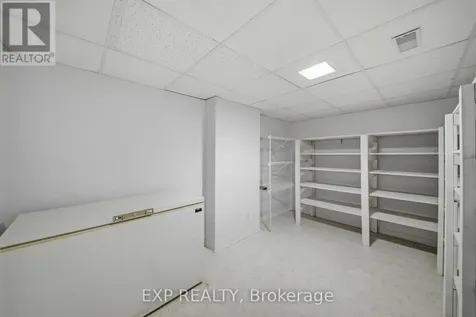 2023 Rolling Brook Drive Ottawa ON K1W 1C9