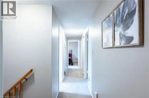 28 Mcgibbon Court Kitchener ON N2A 3P2