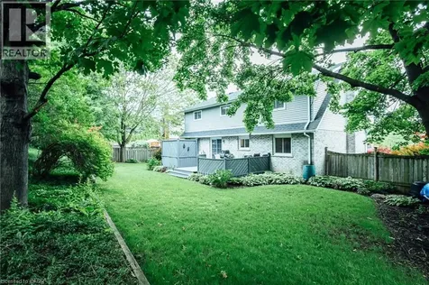 28 Mcgibbon Court Kitchener ON N2A 3P2