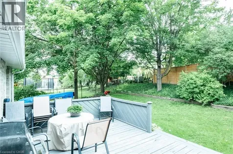 28 Mcgibbon Court Kitchener ON N2A 3P2