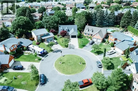 28 Mcgibbon Court Kitchener ON N2A 3P2