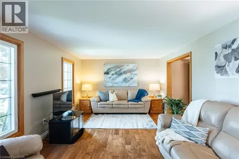 28 Mcgibbon Court Kitchener ON N2A 3P2