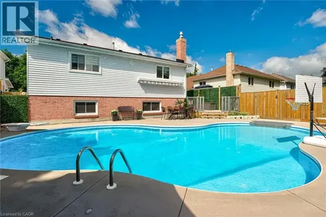 479 Timbercroft Crescent Waterloo ON N2T 2J2