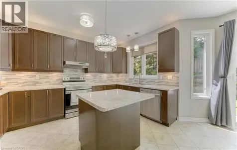 184 Fletcher Circle Cambridge ON N3C 0B5
