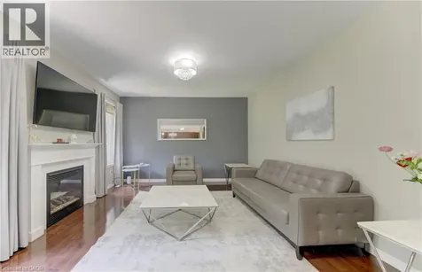 184 Fletcher Circle Cambridge ON N3C 0B5