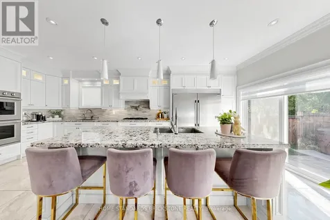 39 Nature Way Crescent East Gwillimbury ON L9N 0A7
