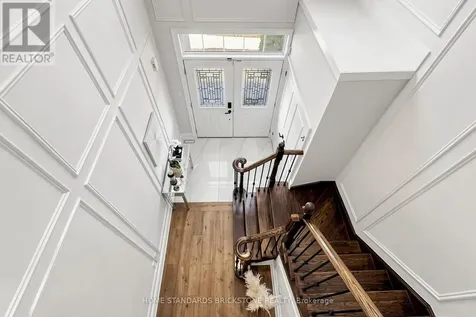 39 Nature Way Crescent East Gwillimbury ON L9N 0A7