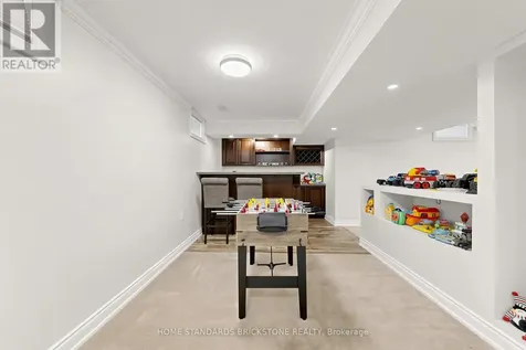 39 Nature Way Crescent East Gwillimbury ON L9N 0A7