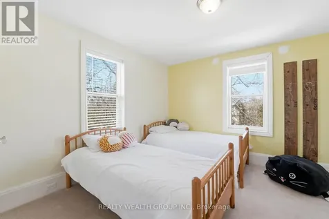 1678 David Street Pickering ON L1Y 1B2