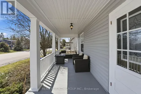 1678 David Street Pickering ON L1Y 1B2