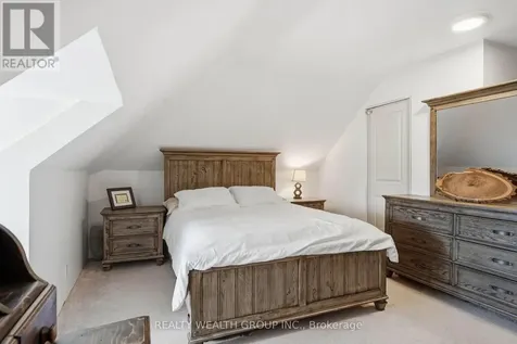 1678 David Street Pickering ON L1Y 1B2