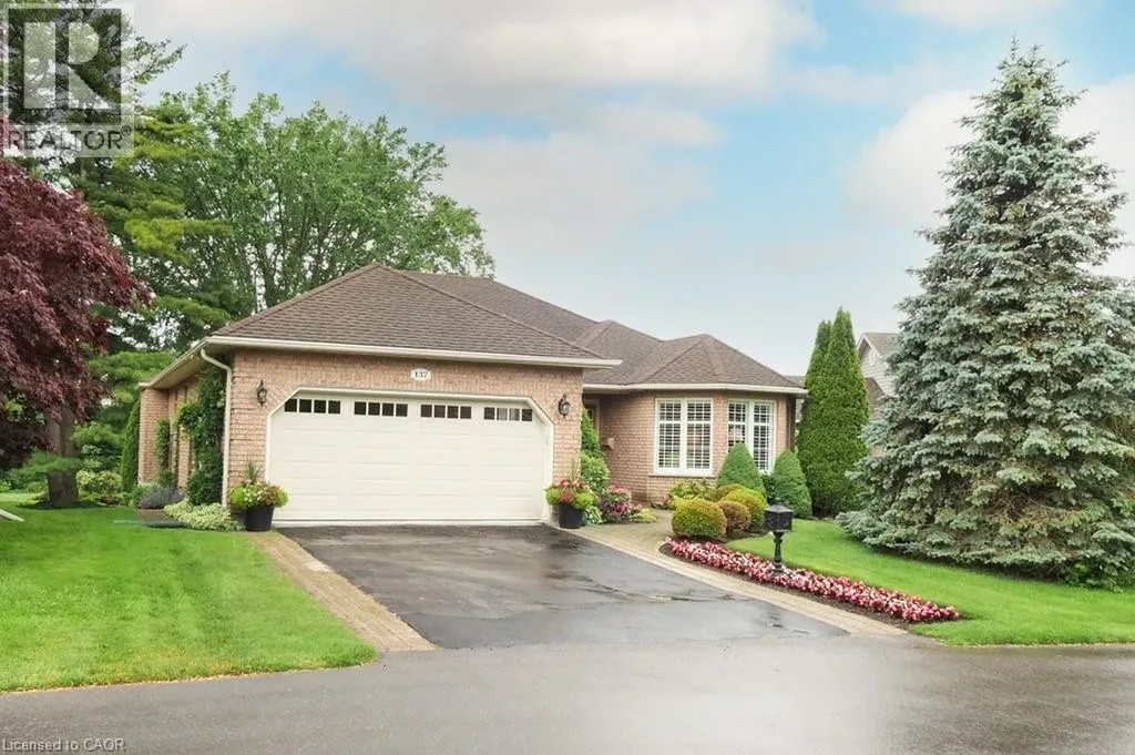 137 Foxboro Drive Baden ON N3A 3N2