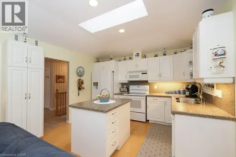 137 Foxboro Drive Baden ON N3A 3N2