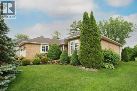137 Foxboro Drive Baden ON N3A 3N2