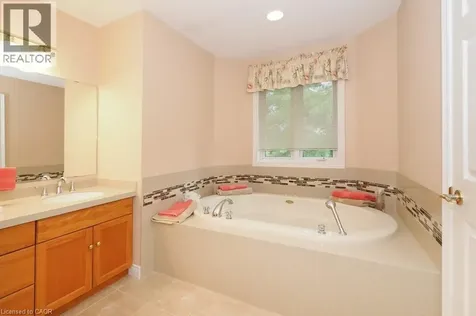 137 Foxboro Drive Baden ON N3A 3N2